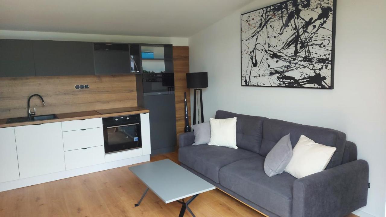 Apartman Cassovia Holcikovce Eksteriør billede